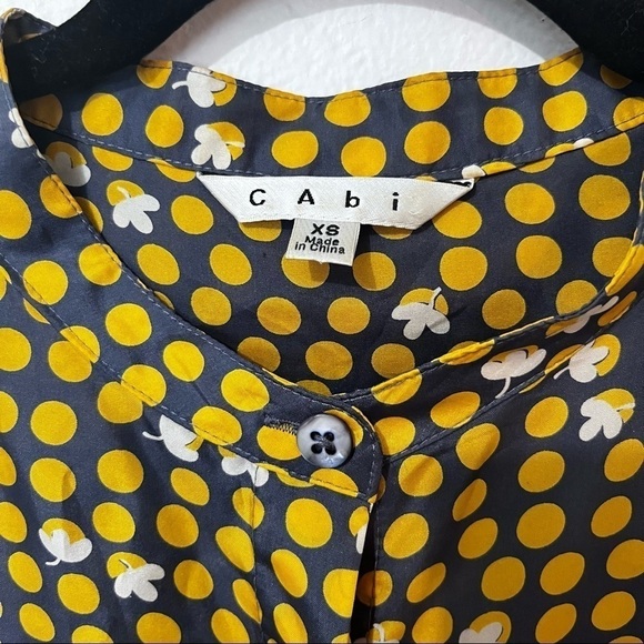 CAbi #183 Clover Dot gray & yellow silk top - Picture 6 of 8